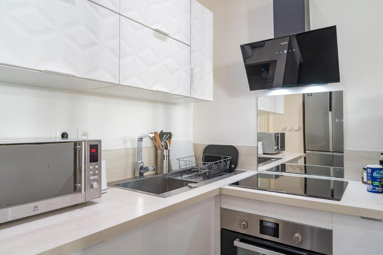 Super Appartement Au Coeur De Nice! Bonnes Vacances Екстериор снимка